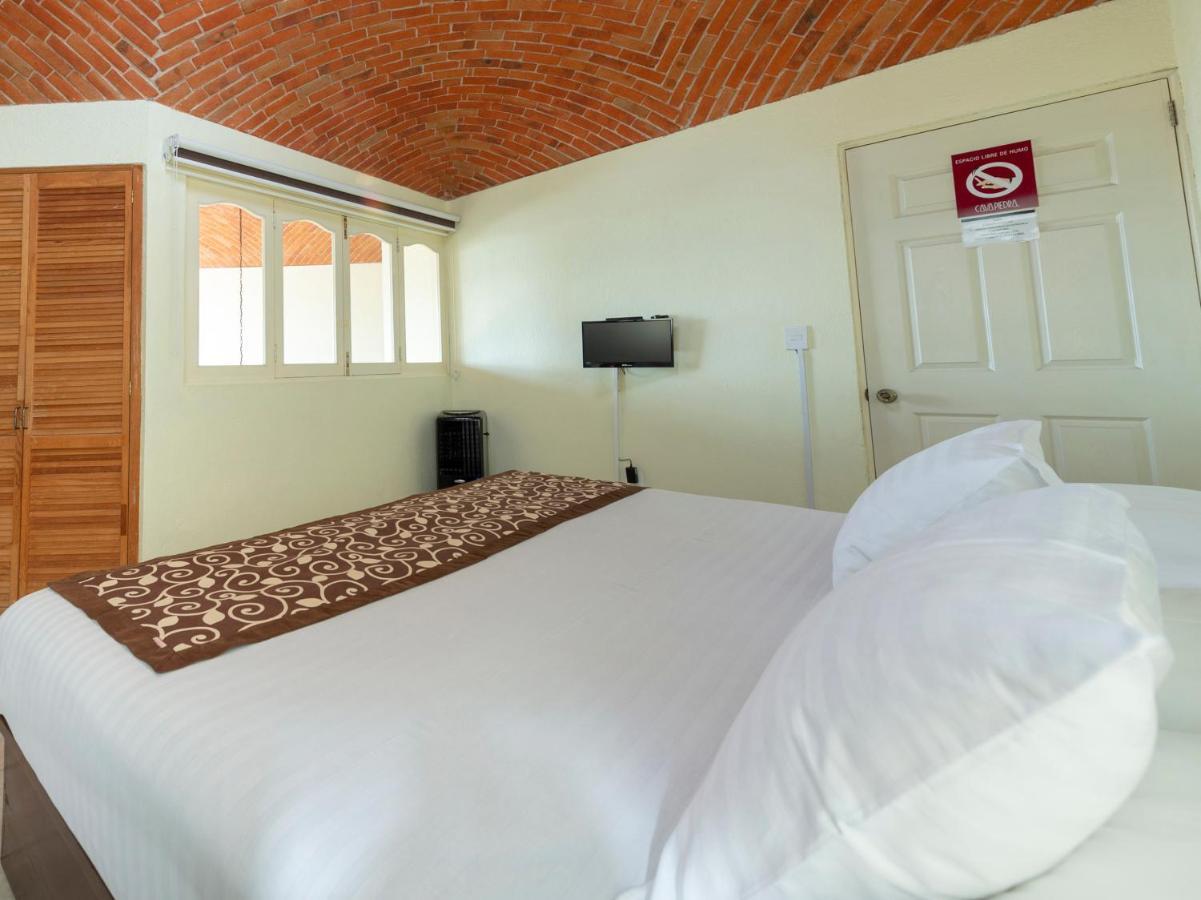Capital O Cava Piedra Hotell Tequisquiapan Eksteriør bilde